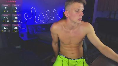 BradleyMaloney live cam on Cam4