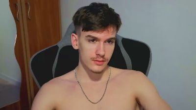BradyFlint live cam on Cam4