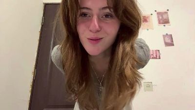 BrandieLelli live cam on Cam4