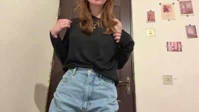 BrandieLelli live cam on Cam4