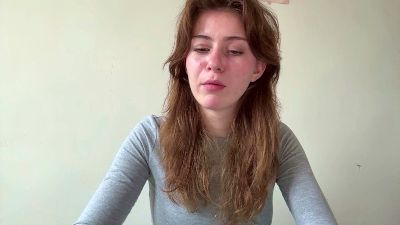BrandieLelli live cam on Cam4