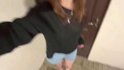 BrandieLelli live cam on Cam4