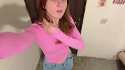 BrandieLelli live cam on Cam4