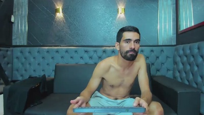 Brandon_Bless live cam on Cam4
