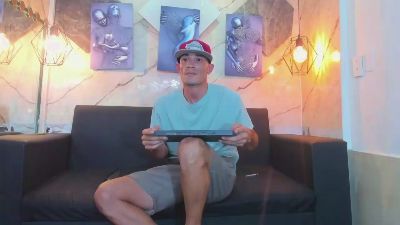 Brandon_Bless live cam on Cam4