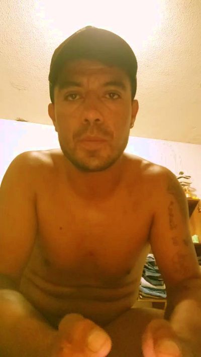Brandoncarlosa live cam on Cam4