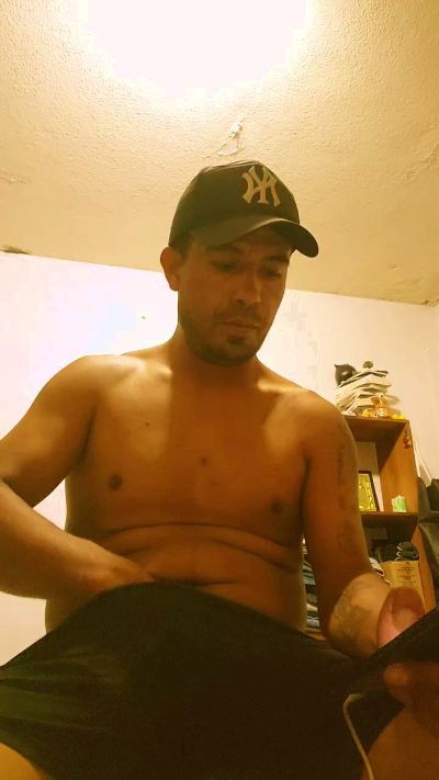 Brandoncarlosa live cam on Cam4