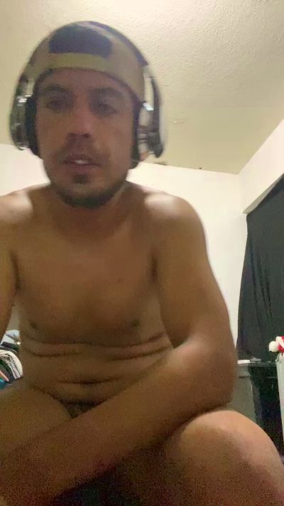 Brandoncarlosa live cam on Cam4