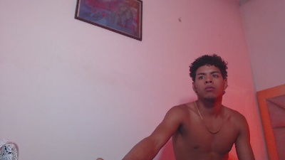 Brandonyadrian live cam on Cam4