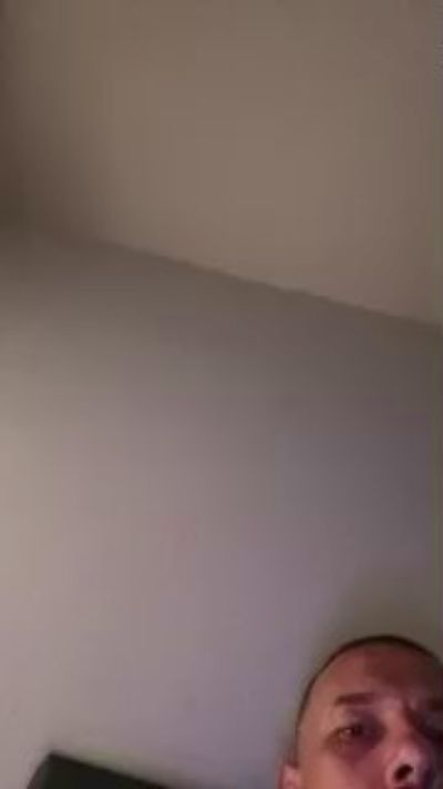 Bratan35000 live cam on Cam4