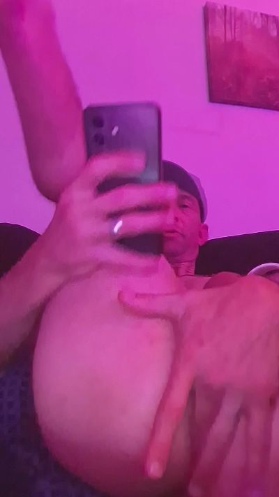 BravoEncore69 live cam on Cam4
