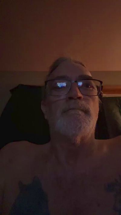 Brawny69 live cam on Cam4