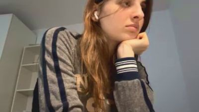 BreanaHelmle live cam on Cam4