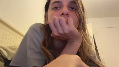 BreanaHelmle live cam on Cam4