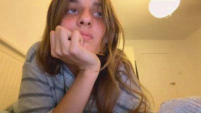 BreanaHelmle live cam on Cam4