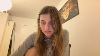 BreanaHelmle live cam on Cam4