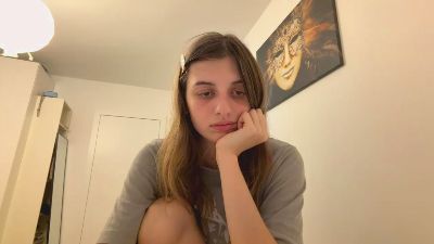 BreanaHelmle live cam on Cam4
