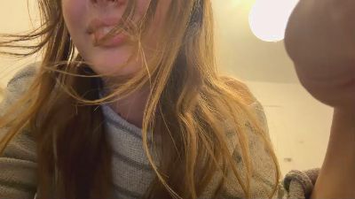 BreanaHelmle live cam on Cam4