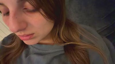 BreanaHelmle live cam on Cam4