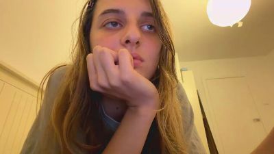 BreanaHelmle live cam on Cam4