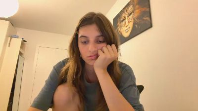 BreanaHelmle live cam on Cam4