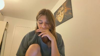 BreanaHelmle live cam on Cam4