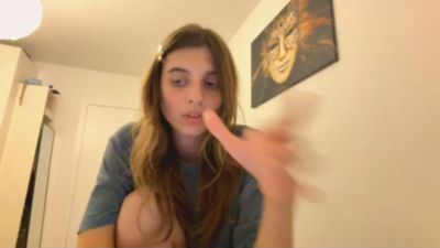 BreanaHelmle live cam on Cam4