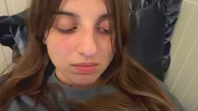 BreanaHelmle live cam on Cam4