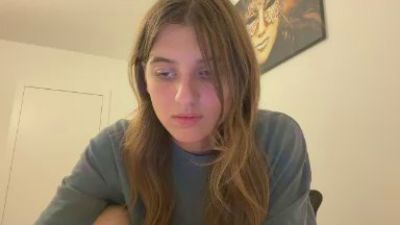 BreanaHelmle live cam on Cam4