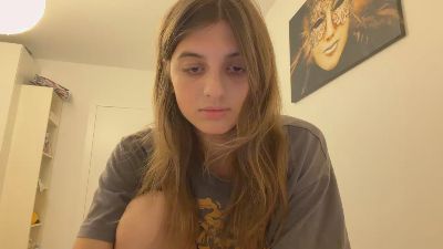 BreanaHelmle live cam on Cam4