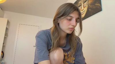 BreanaHelmle live cam on Cam4