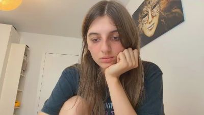 BreanaHelmle live cam on Cam4