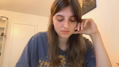 BreanaHelmle live cam on Cam4