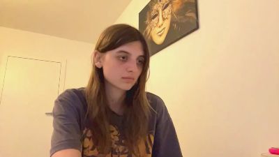 BreanaHelmle live cam on Cam4