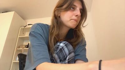 BreanaHelmle live cam on Cam4