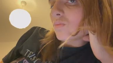 BreanaHelmle live cam on Cam4