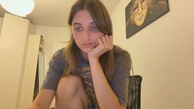 BreanaHelmle live cam on Cam4