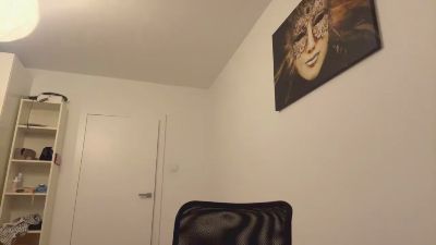 BreanaHelmle live cam on Cam4