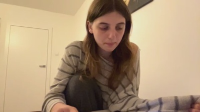 BreanaHelmle live cam on Cam4