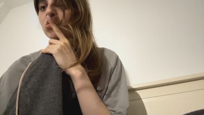 BreanaHelmle live cam on Cam4