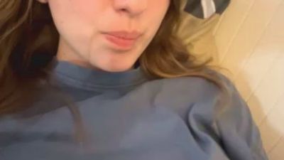 BreanaHelmle live cam on Cam4
