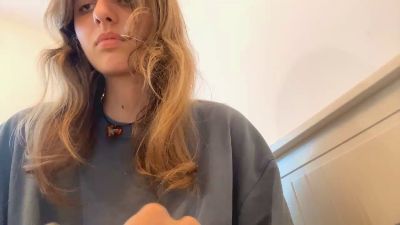 BreanaHelmle live cam on Cam4