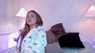 Brenda_Brm live cam on Cam4