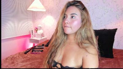 Brenda_Brm live cam on Cam4