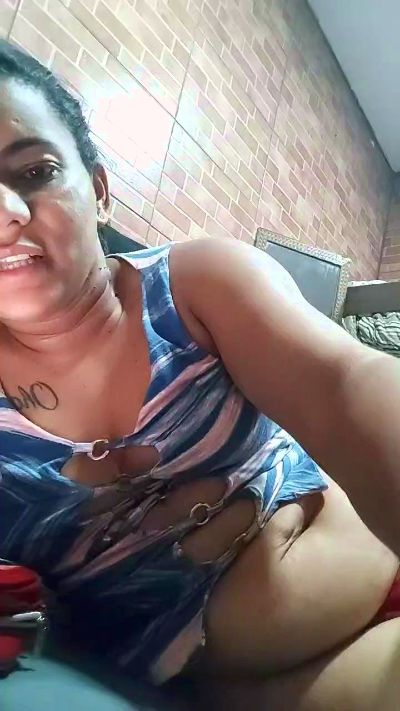 Brendasales live cam on Cam4