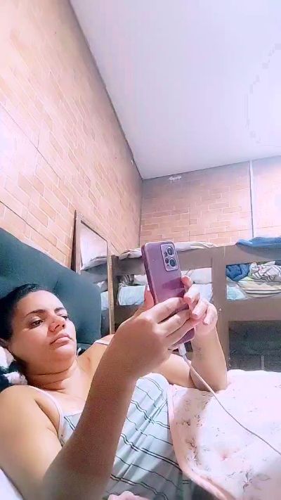 Brendasales live cam on Cam4