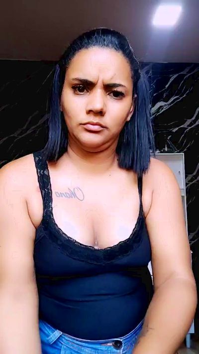 Brendasales live cam on Cam4