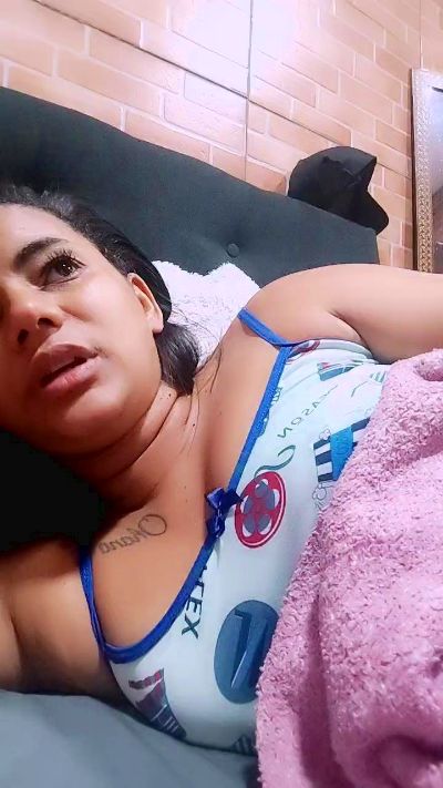 Brendasales live cam on Cam4