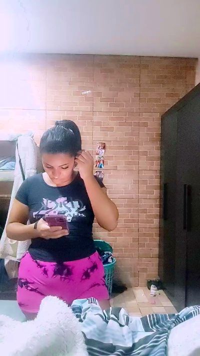 Brendasales live cam on Cam4