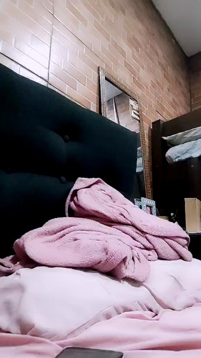 Brendasales live cam on Cam4